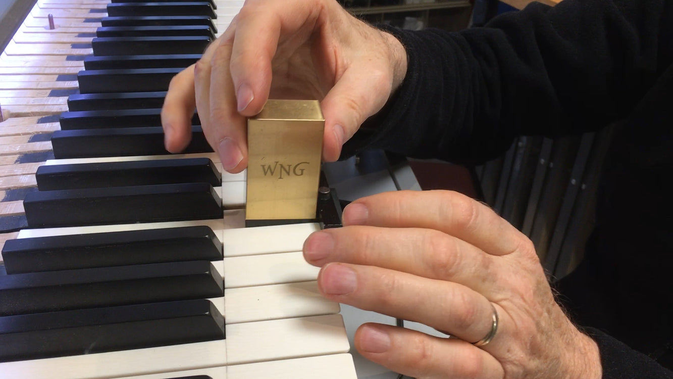 WNG Dip Tool measuring the dip of a natural key relative to its neighbors.